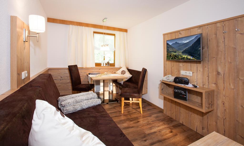 Trofana Appartements Sölden Quarto foto